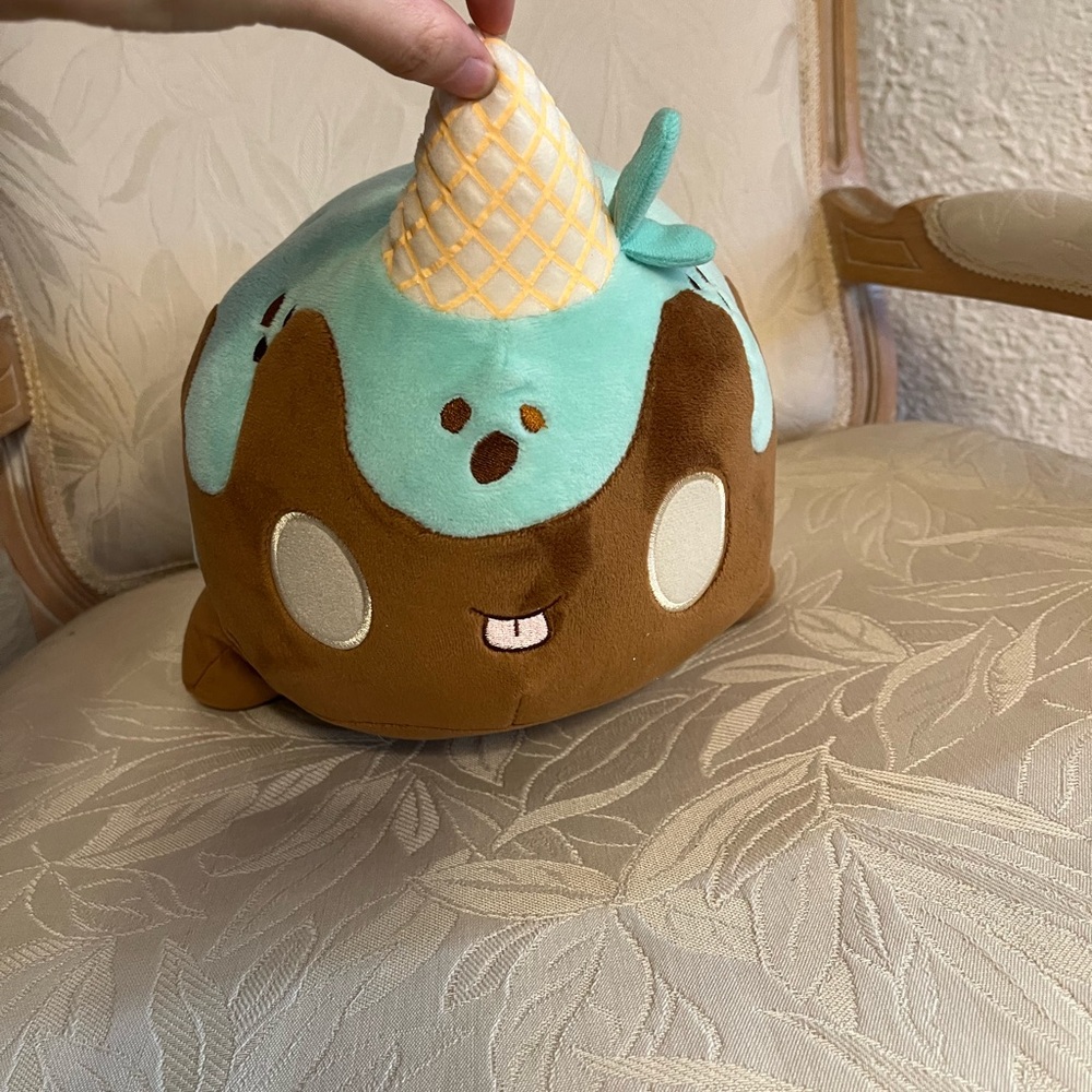 Tasty Peach Studio Mint Chocolate Chip Ice Cream Nomwhal Narwhal Plush